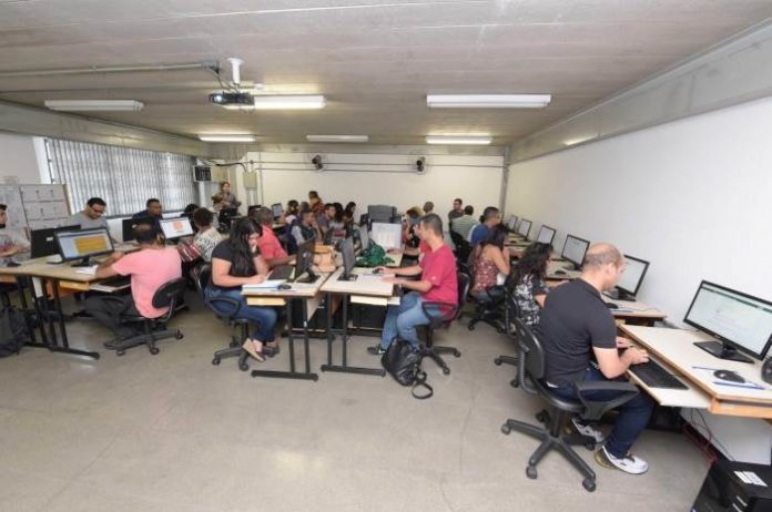 Aula Inaugural Esap UAB_Foto Fabio Nunes Teixeira 108