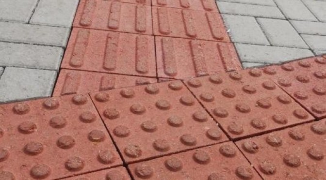 Calçada sensorial será uma das atrações do “Experimenta-Mobilidade Urbana_Divulgação