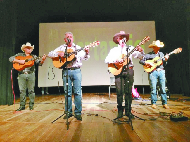 2018-04-03 - Sertanejo Raiz - Adamastor (4)