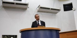 Empresário denuncia Zeitune na Câmara por contratar empresa sem abrir licitação