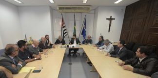 Perto da normalidade do abastecimento, Guti devoga decreto de estado de emergência em Guarulhos