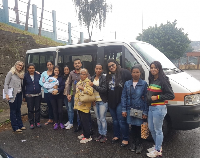 Cadastramento moradores Morro do Amor_ Divulgação PMG