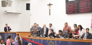 A poucos dias do recesso, vereadores criticam produtividade do Legislativo