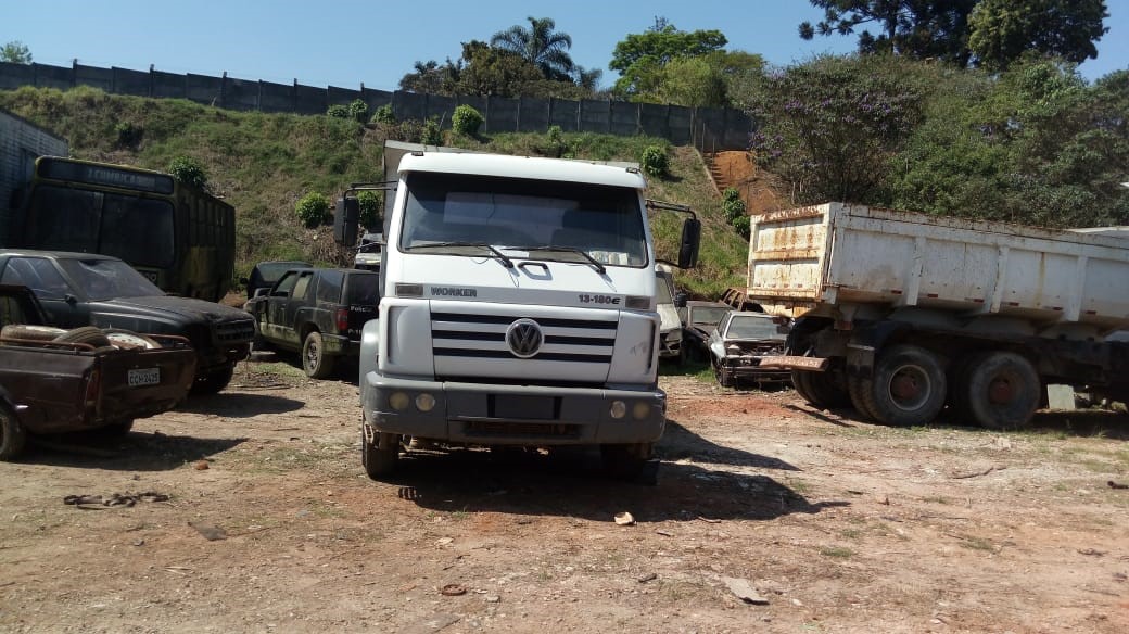 Denúncia em rede social gera apreensão de caminhão e multa de R$ 70 mil