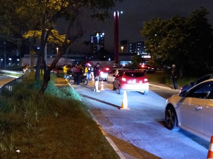 10 22 Blitz da Lei Seca fiscaliza 593 e autua 51 motoristas embriagados 3