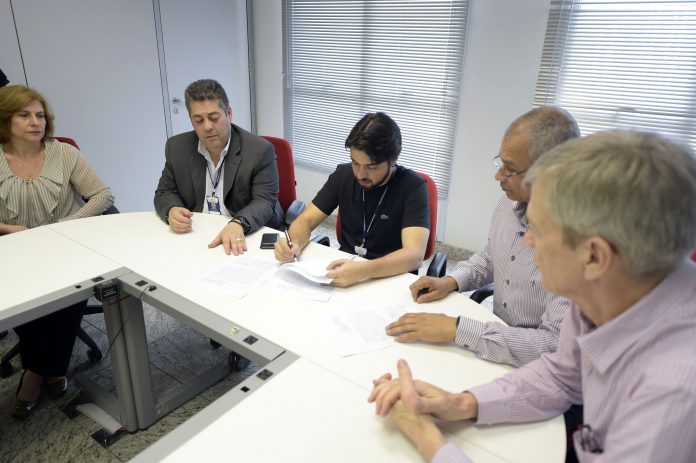 10_10_Assinatura Manutenção Parque Secretaria de Educação_Foto Nícollas Ornelas 01