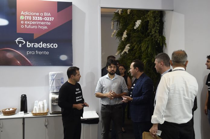 03_19_Visita do Prefeito Bradesco_Foto Márcio Lino 25