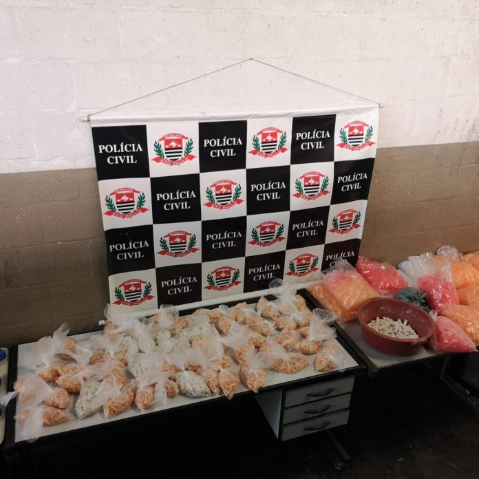 382ce41b-f7ca-41aa-bd03-141c241d2dcd