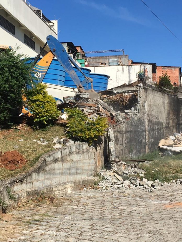 construção irregular gopoúva 2