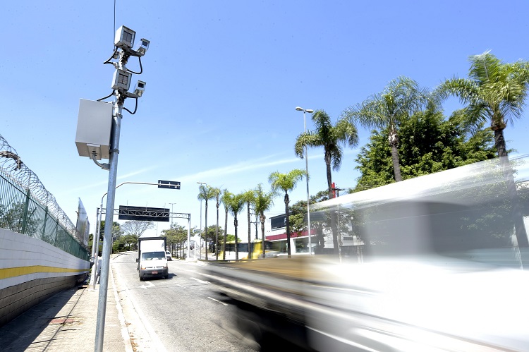 Cerca radar Eletronico_Foto Márcio Lino 06
