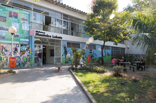 Biblioteca Municipal Monteiro Lobato