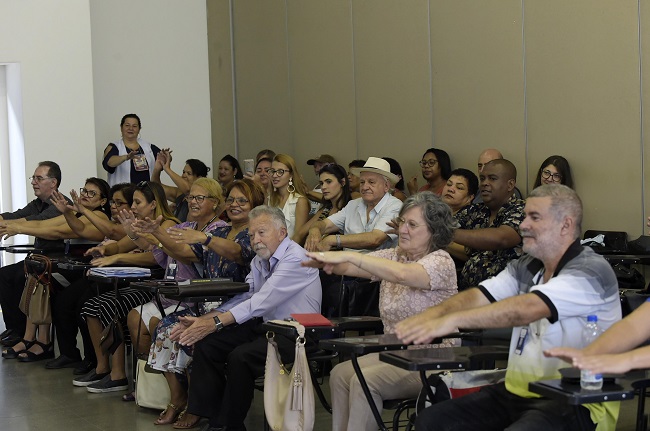 Forum__Popular_para_Idosos_019