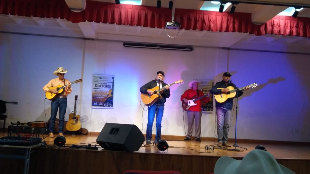 sertanejo_bom_demais (2)