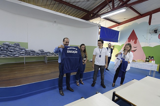 Entrega_de_Uniformes_Prefessores_EPG_Jocymara_Falchi_foto_Márcio_Lino_06