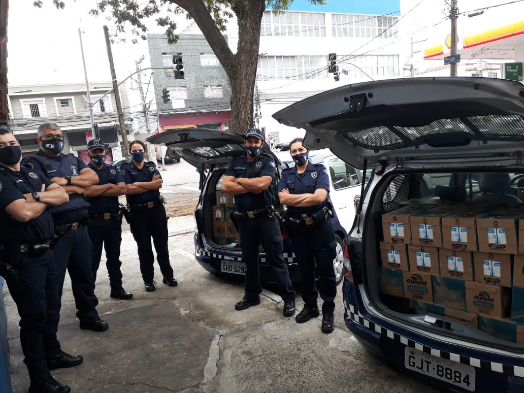 Leite - Patrulha Maria da Penha