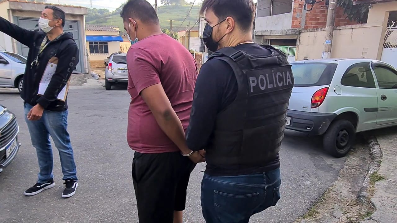 0d74a315-2dcc-41dc-b7cb-199d8cc71700