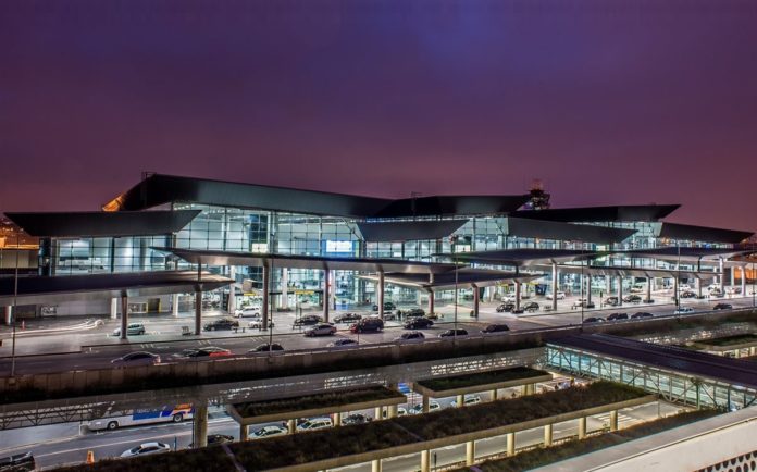 GRU-Airport-Aeroporto-Guarulhos-21050801-696x434