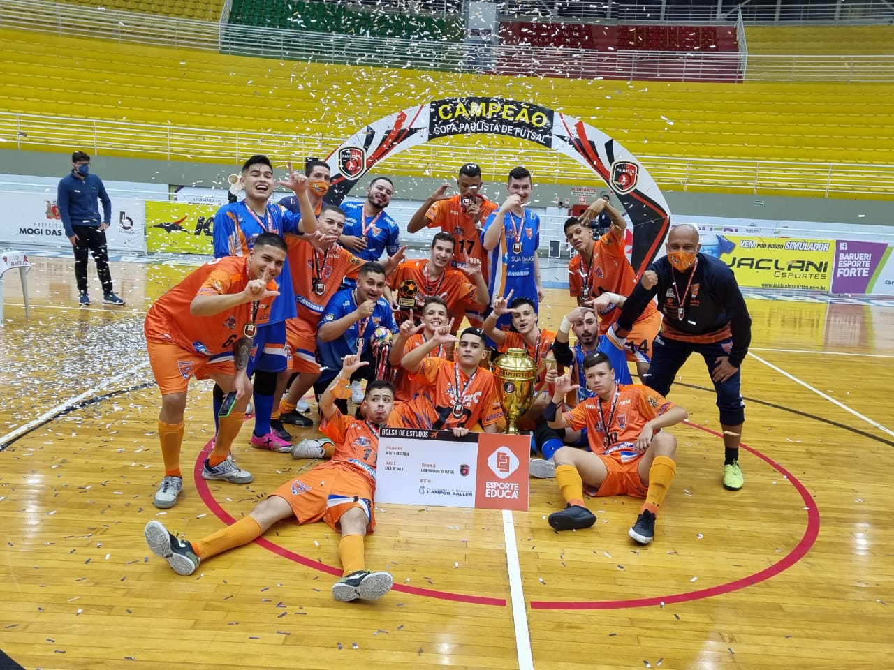 Wimpro conquista título