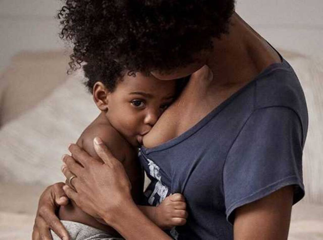 gap_propaganda_amamentacao_instagram_gap_estadao_1028-765-0-0