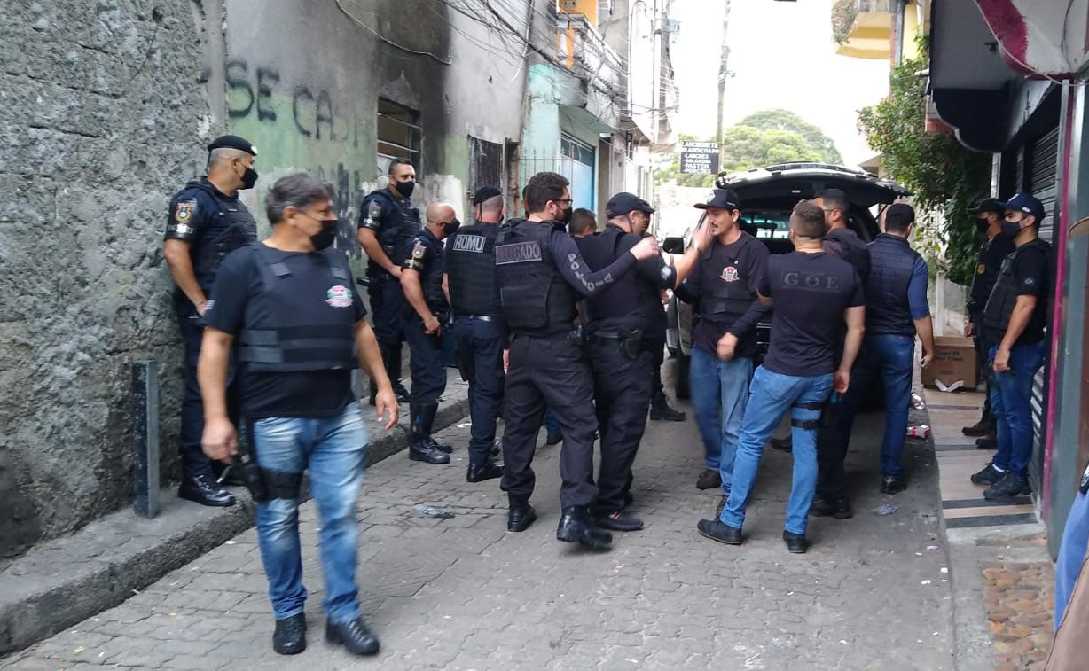 GCM apoia Polícia Civil em prisão de suspeito do assassinato de ex-secretário de segurança (3)