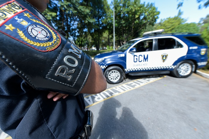 Viaturas da Guarda Municipal de Guarulhos (Foto: Lucas Danta)