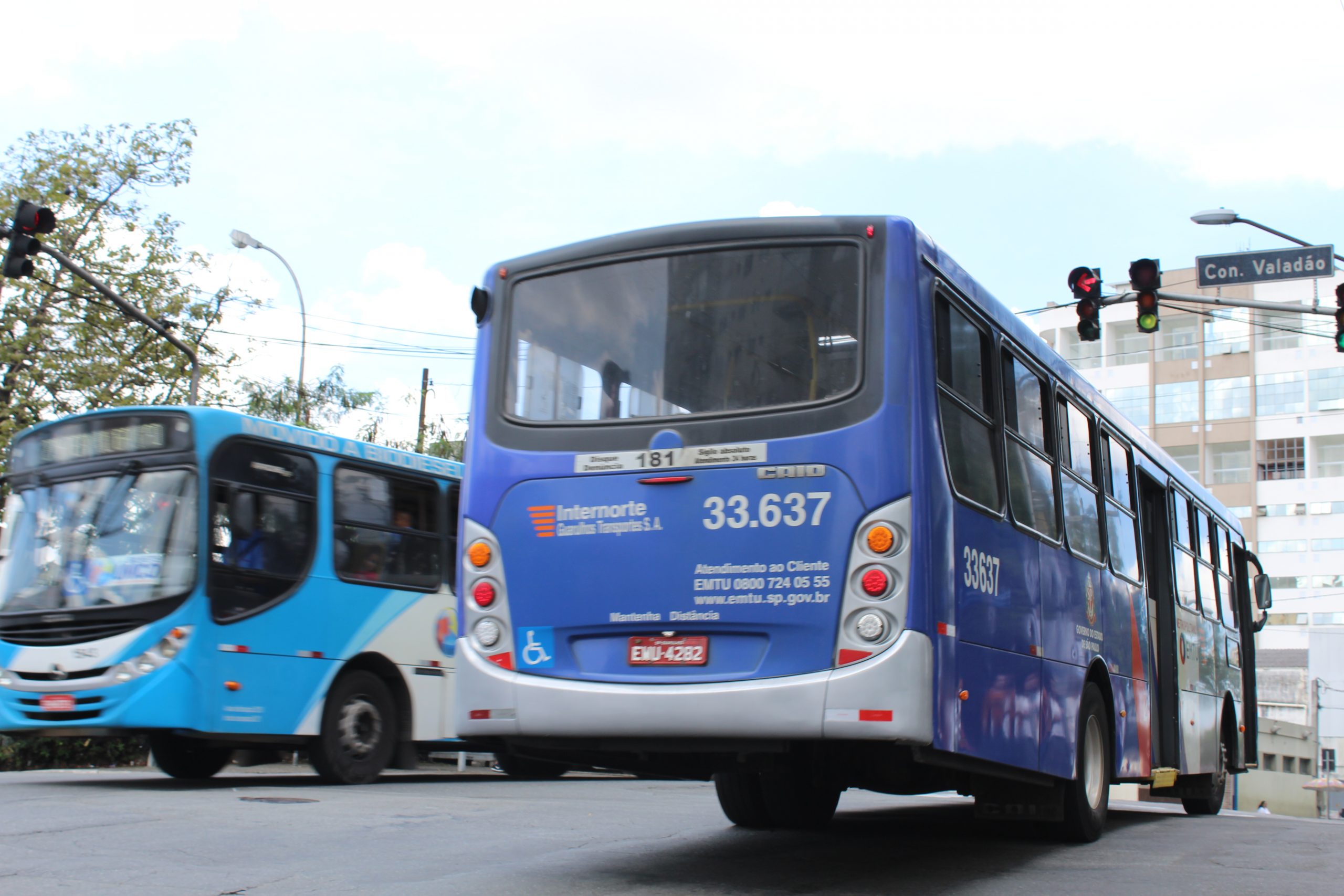 Ônibus_Mayara Nascimento