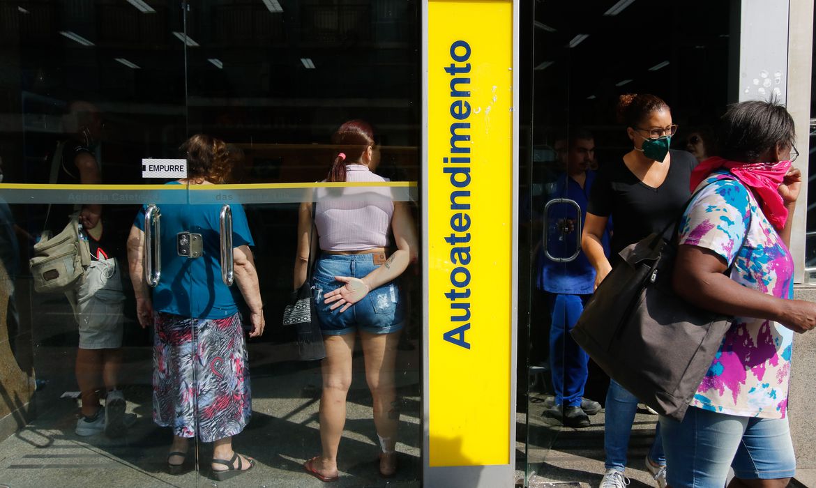 rj_comercio_aberto_0407201741_0