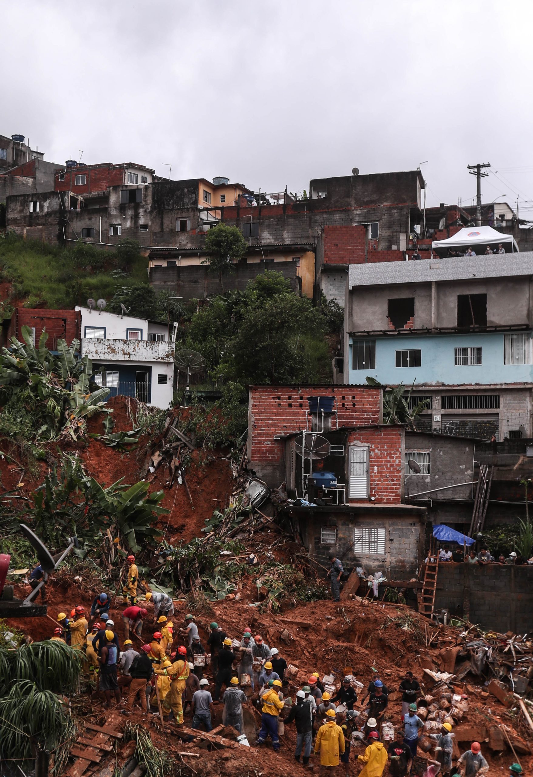 Chuvas deixam 21 mortos e 660 famílias desabrigadas no Estado de São Paulo