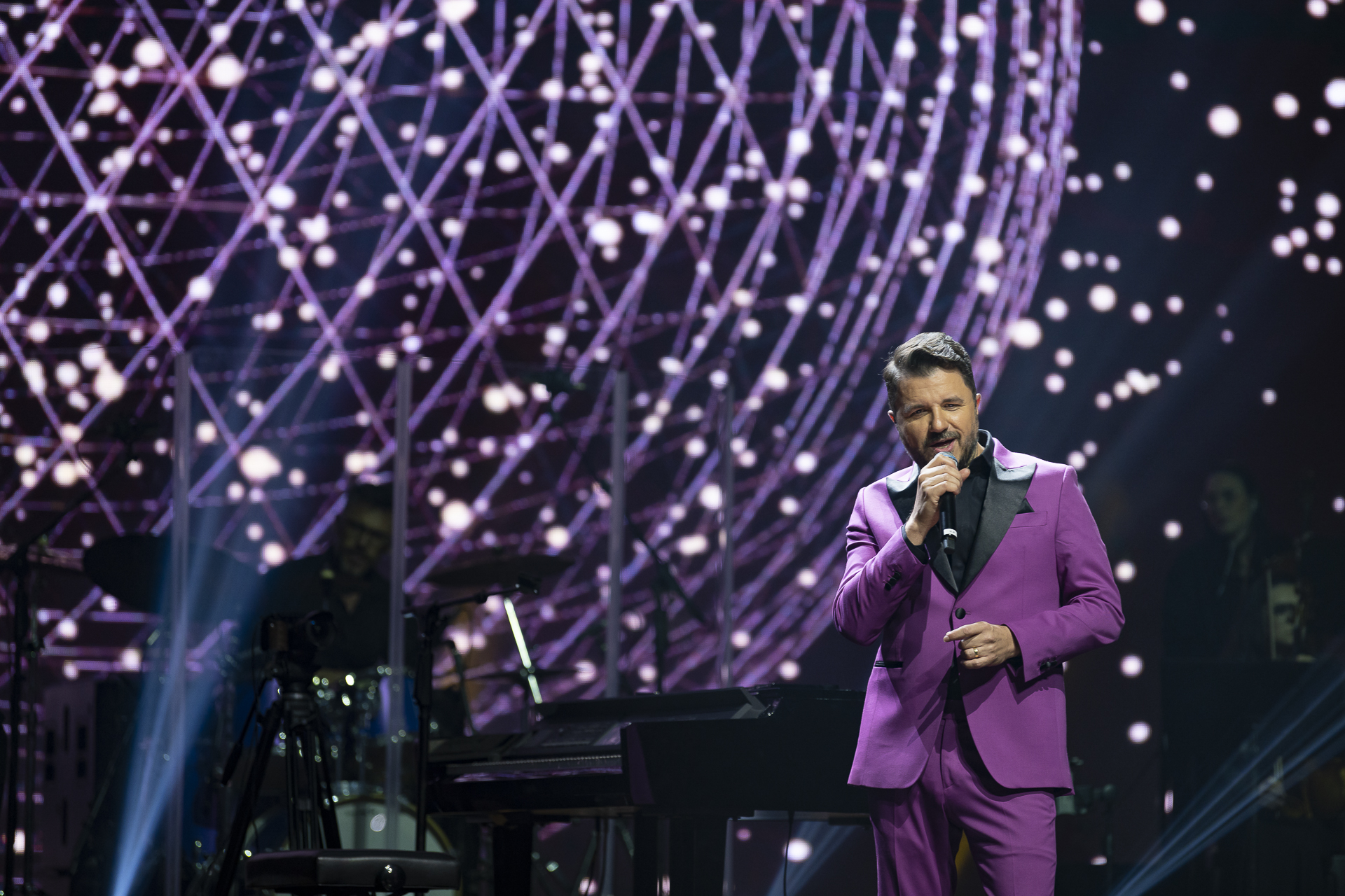 79c7a806-abbb-47b7-876e-530be8195839