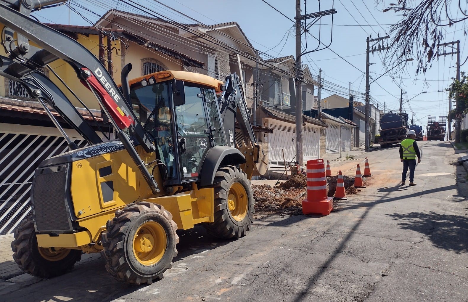 LINHA SUBTERRANEA GUARULHOS 3