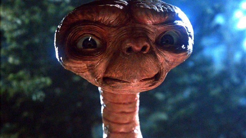 et-o-extraterrestre-steven-spielberg-reproducao_widelg