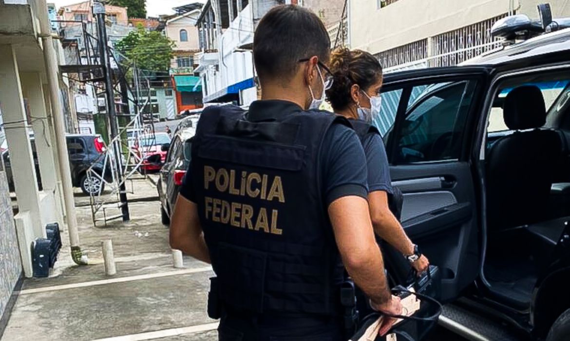 policia_federal_deflagra_operacao_contra_organizacao_que_fraudava_o_auxilio_emergencial_em_manaus0604216368