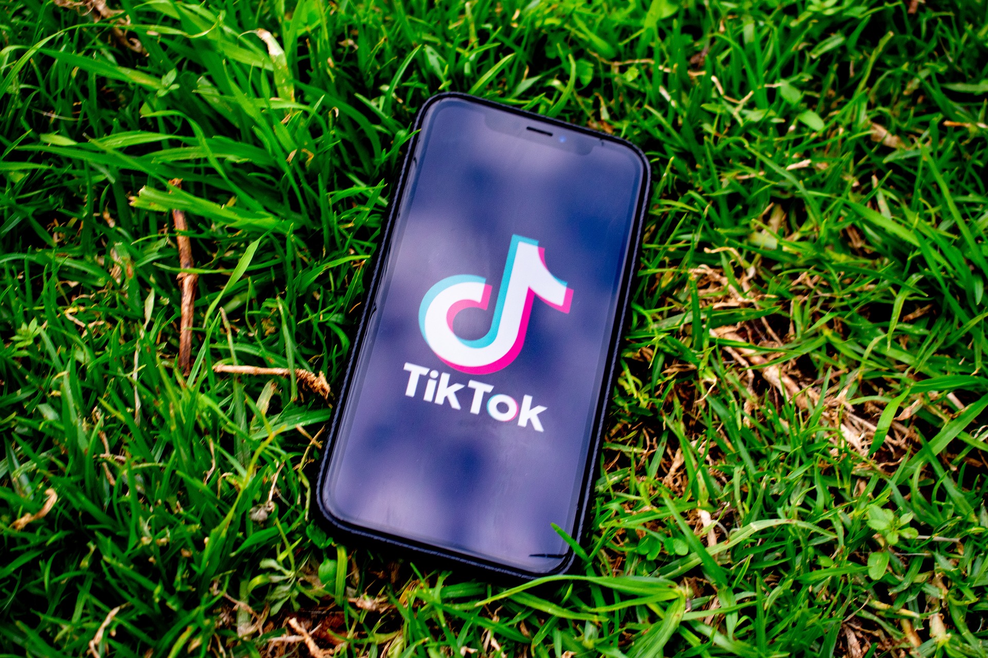 tiktok-g5622f038c_1920