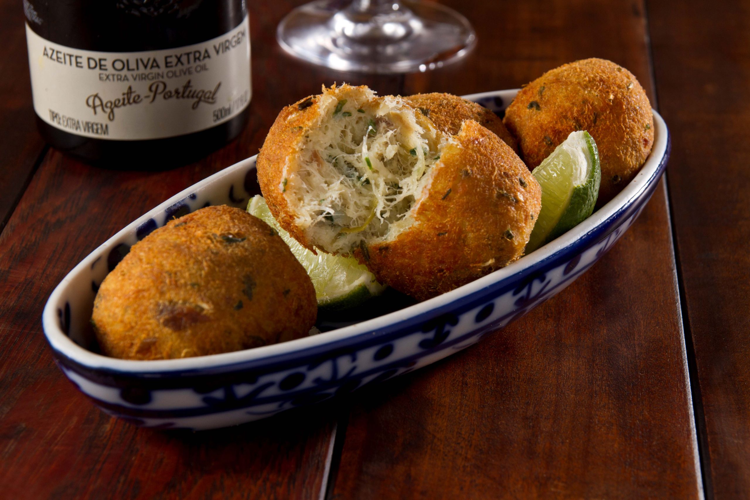 Bolinho-de-Bacalhau1