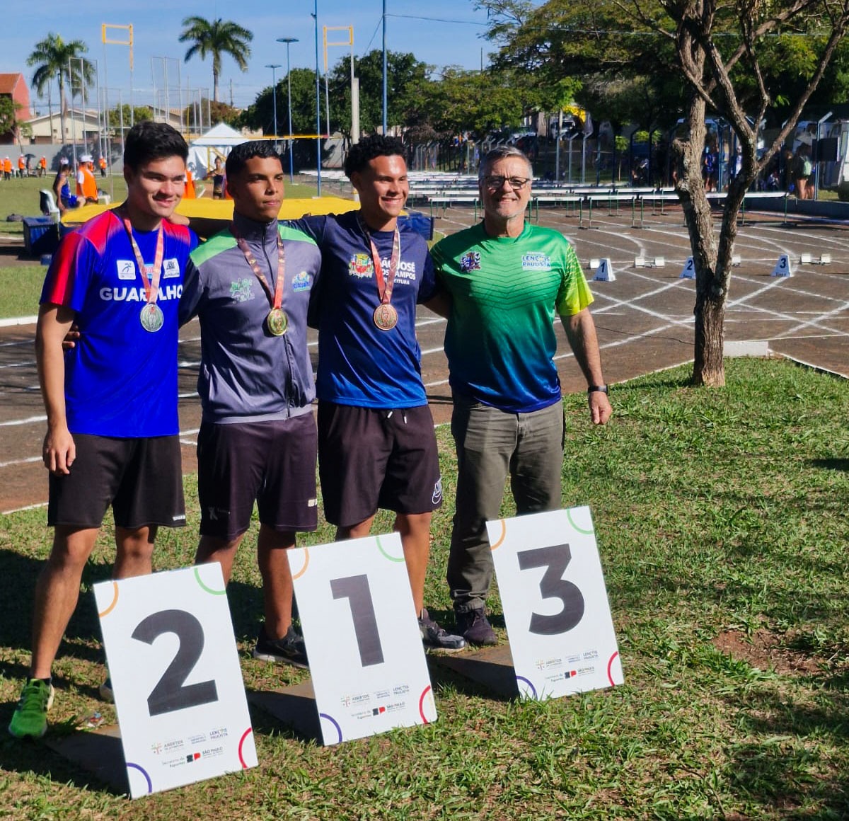 9717ba46-0119-43a6-b200-3f4711b4d569