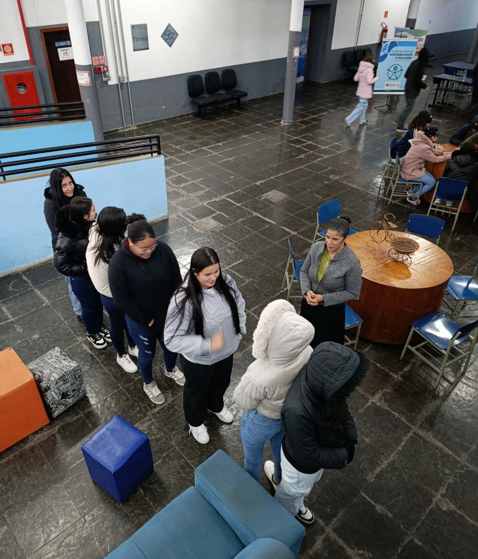 Inclusão sem Barreiras na Escola Natasha2 _divulgação PMG