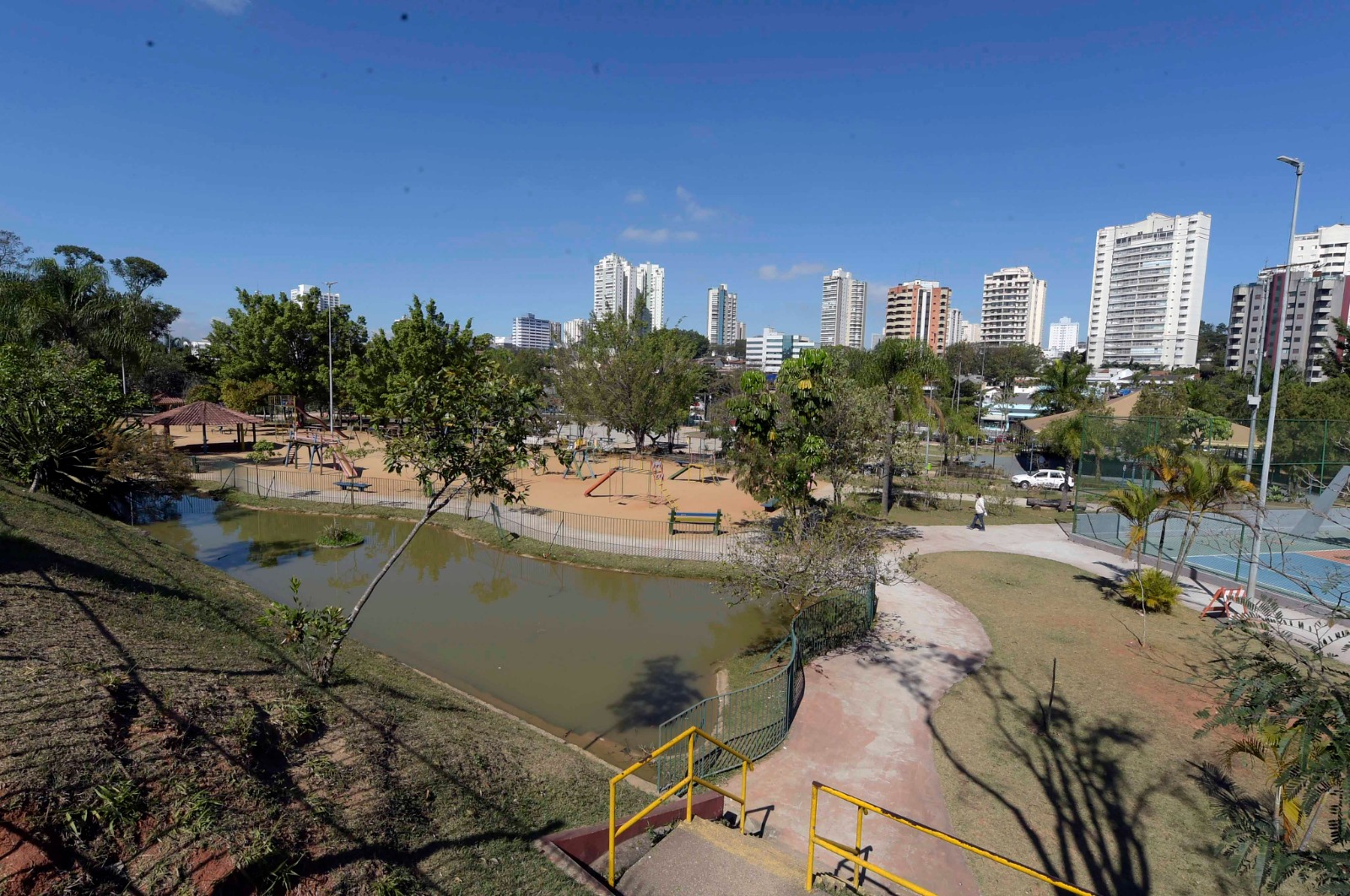 WhatsApp Image 2025-09-18 at 17.22.32