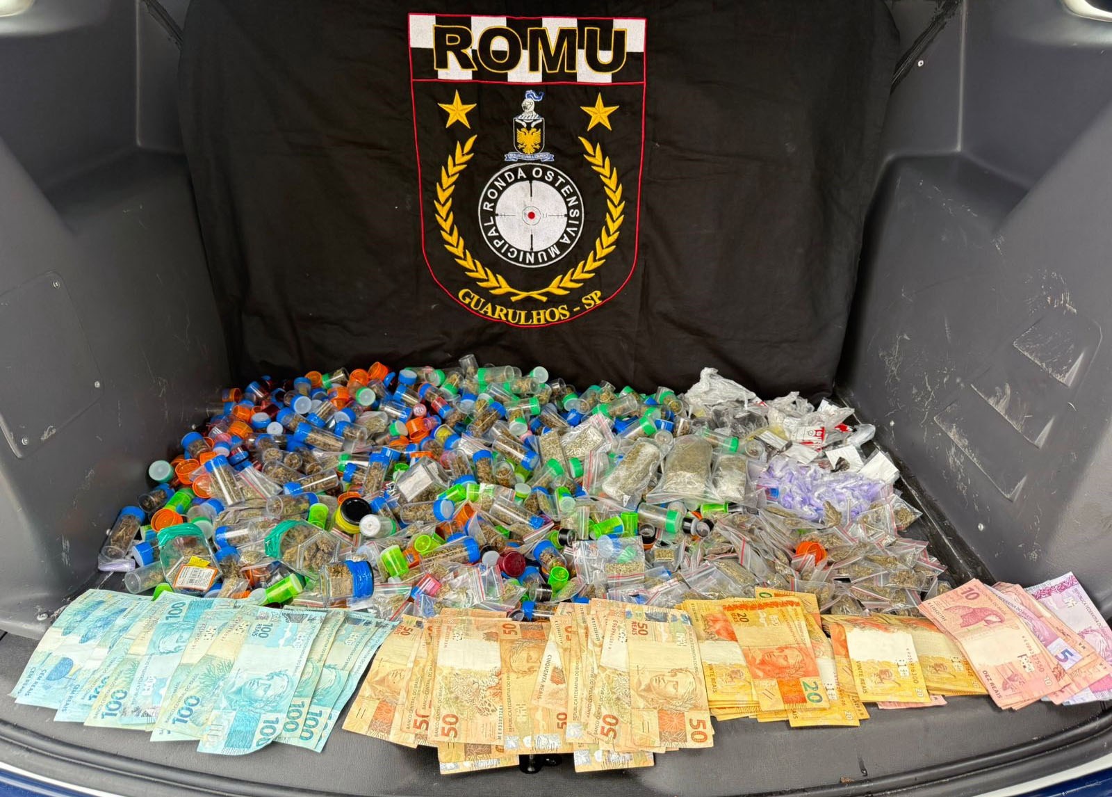 WhatsApp Image 2025-10-10 at 17.20.45