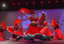 Corpo e Movimento mobiliza mais de 800 alunos no palco do Teatro Adamastor