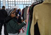 Varal Solidário distribui mais de 2 mil peças de roupas no Pimentas