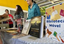 Prefeitura leva Biblioteca móvel empréstimos e doações de livros ao Terminal Pimentas em junho