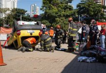 Prefeitura promove simulação de acidente de trânsito com vítimas no Bosque Maia
