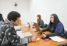 Ação de empregabilidade conecta candidatos a vagas de estágios e empregos
