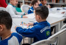 Estudantes da rede municipal de Guarulhos voltam às aulas nesta quinta