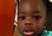 Guarulhos recebe sepultamento de bebê que morreu após acidente em creche; polícia investiga o caso