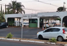 Moraes pede parecer da PGR sobre proibição de visitas a Bolsonaro