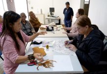 Oficinas de porta-óculos nas Casas da Mulher abrem possibilidade de geração de renda e bem-estar