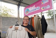 Prefeitura entrega 1,6 mil peças de roupas em ação no Cidade Seródio