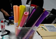 Agenda semanal das Casas da Mulher prevê karaokê e diversas oficinas artesanais