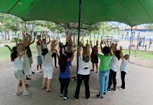 Dança Circular no Bosque Maia celebra 14 anos com ações do Outubro Rosa e da Semana Lixo Zero